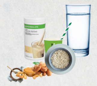 Protein-Shake mit Vanille-Erdnuss-Mandel-Geschmack